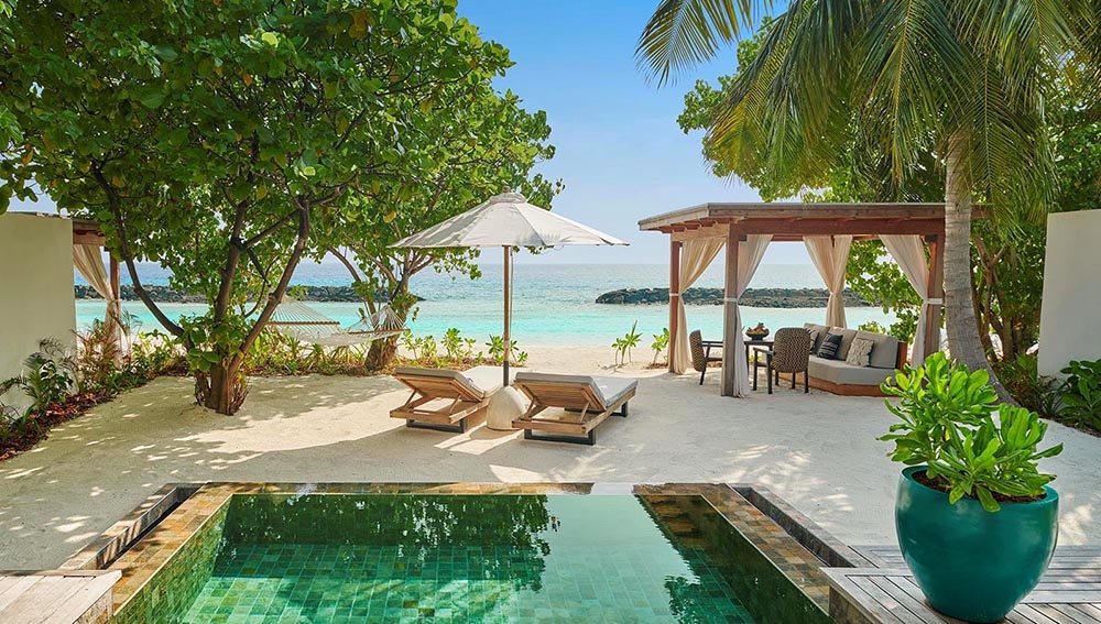 Beach Sunrise Villa at Fairmont Maldives, Sirru Fen Fushi