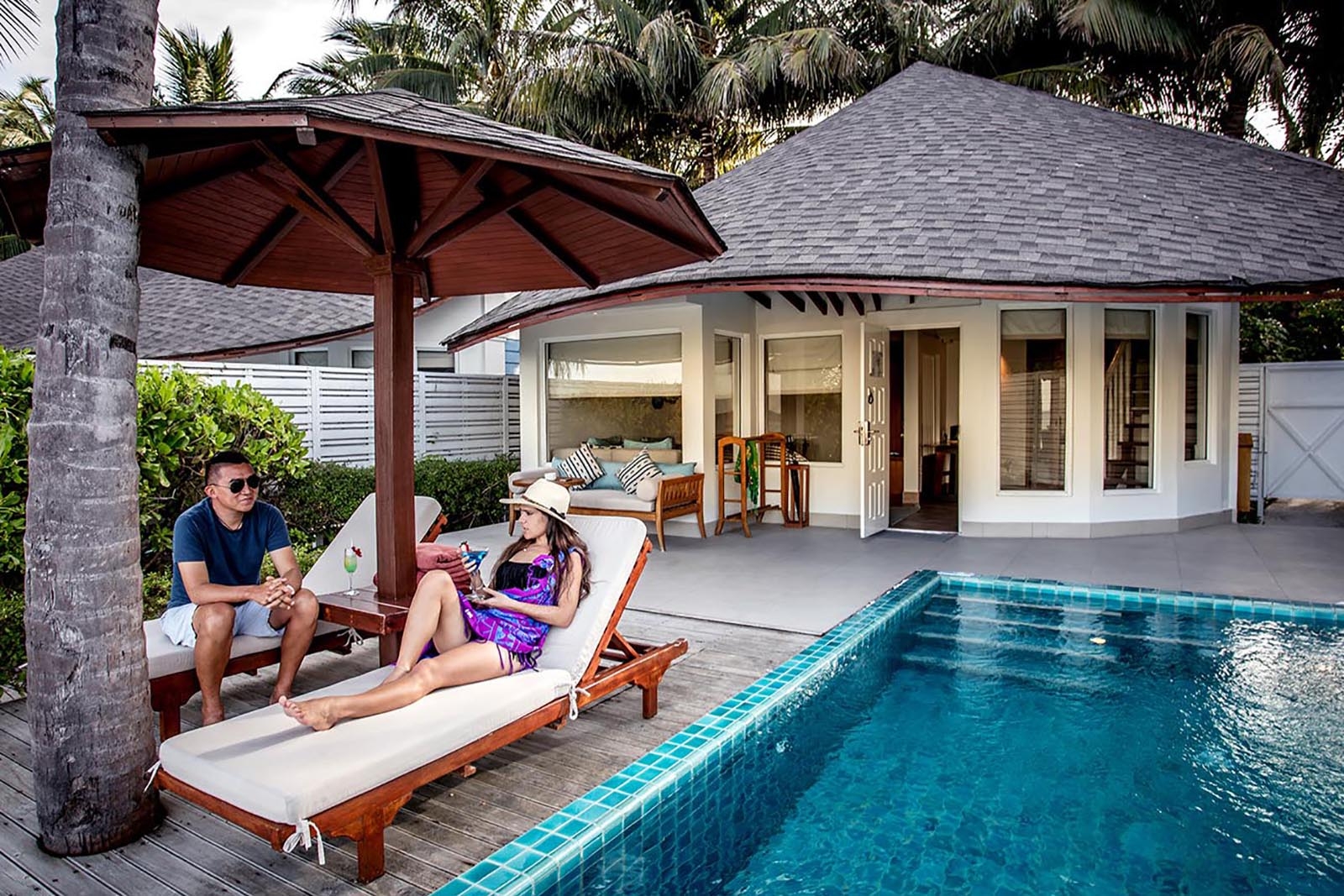 Luxury Beachfront Pool Villa - 2Bedroom