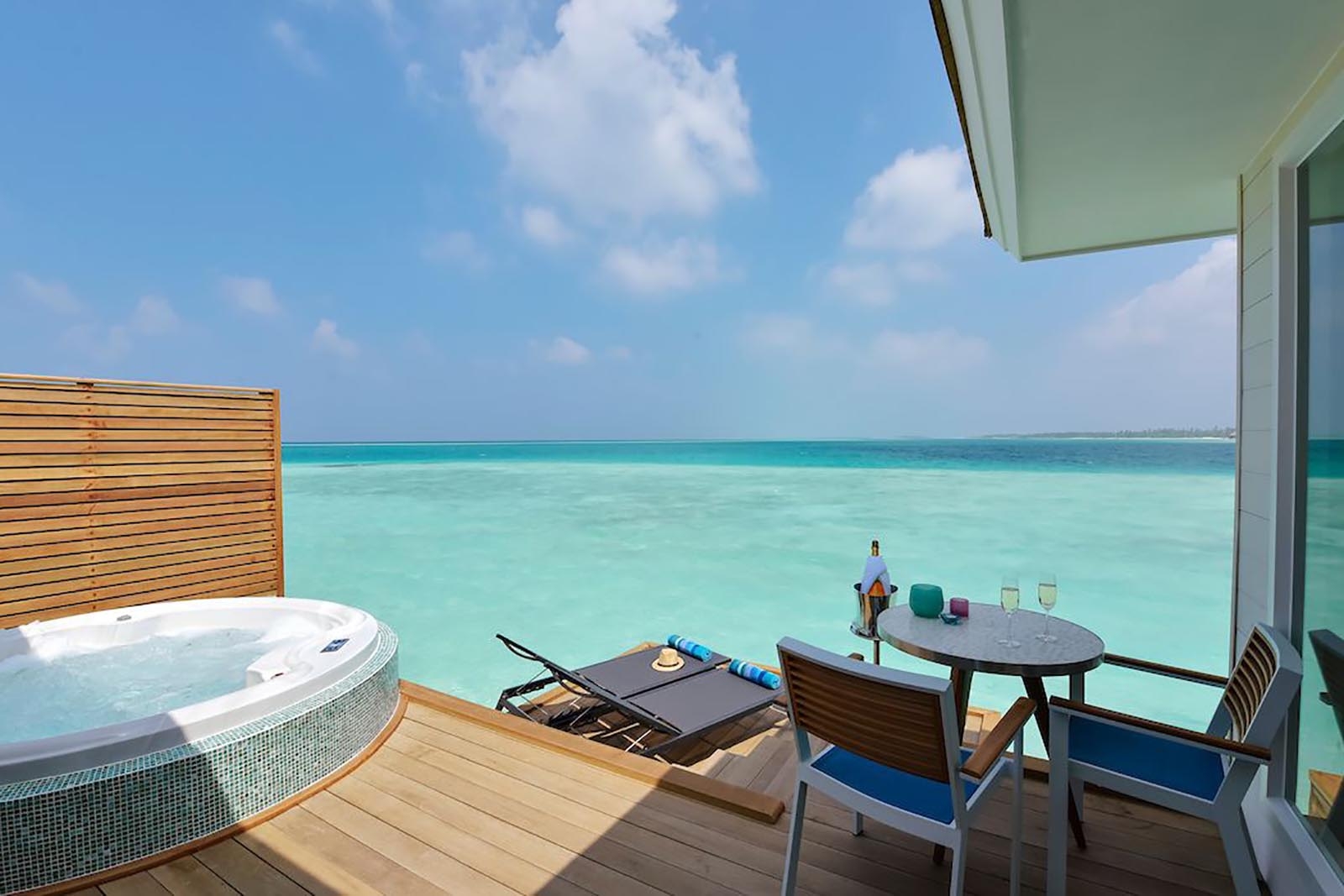 Aqua Villa with Jacuzzi