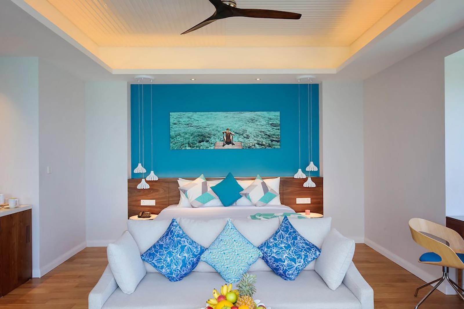 Aqua Villa with Jacuzzi