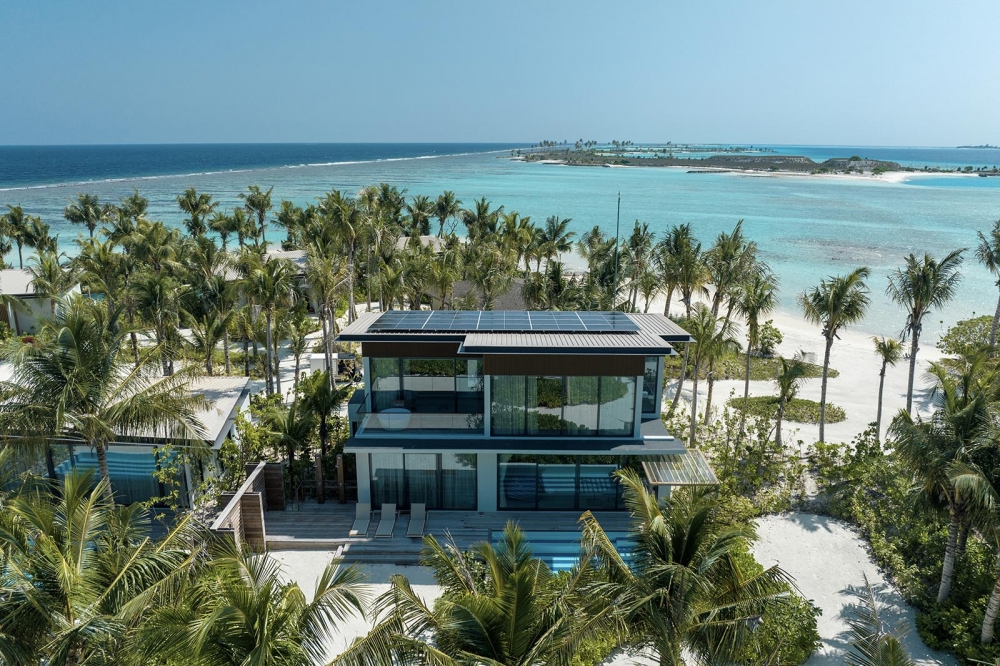 TWO- BEDROOM LAGOON BEACH POOL LOFT