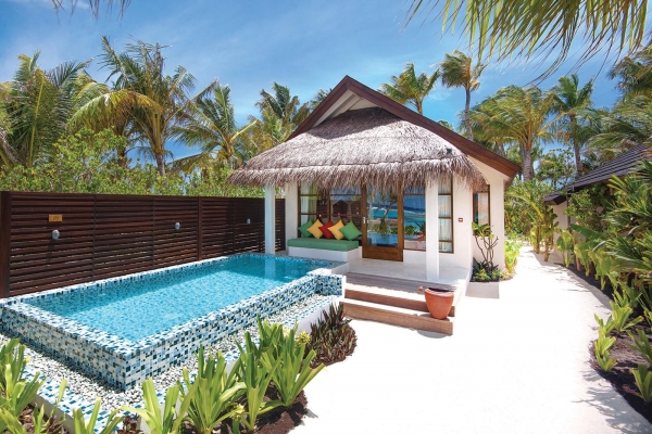 STAY 4 NIGHTS IN BEACH VILLA WITH POOL